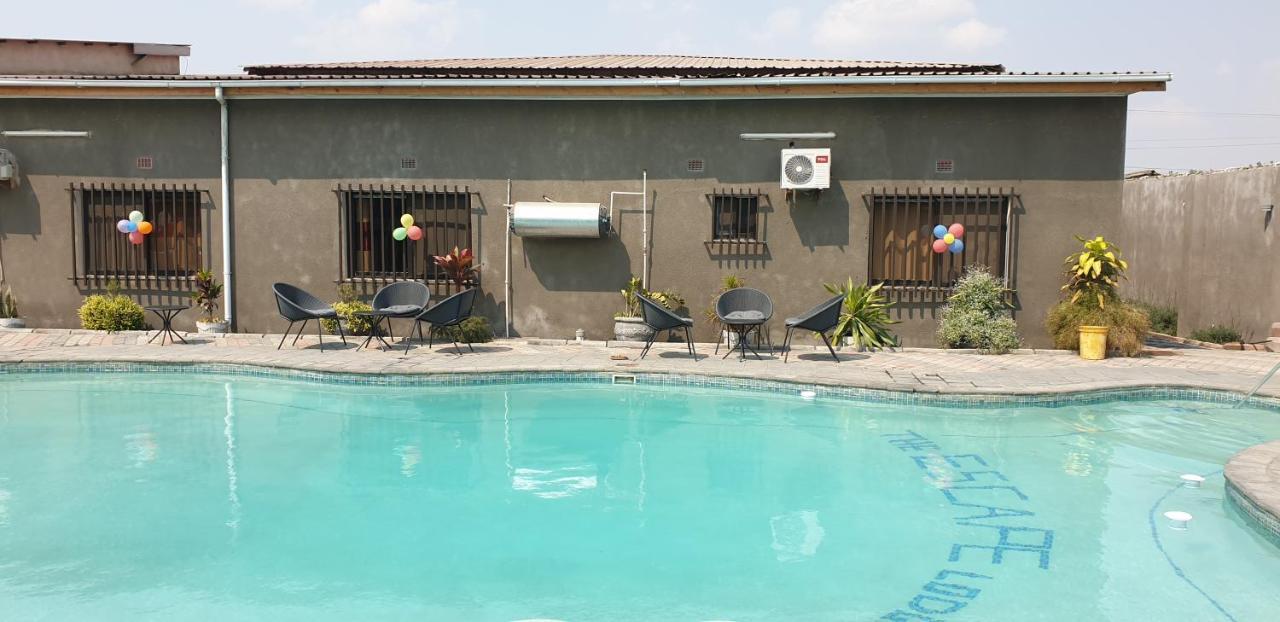 The Escape Lodge Lusaka Zewnętrze zdjęcie